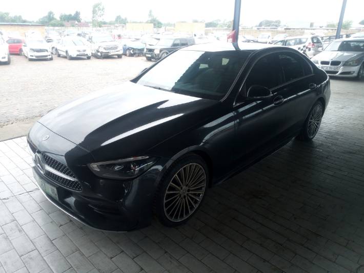 2022 MERCEDES-BENZ C200 R400 000