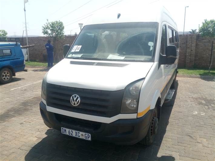 2015 VOLKSWAGEN CRAFTER R130 000